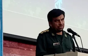 فرماندهان با قوت و قدرت جهاد دینی و بصیرتی را افزایش دهند/بصیرت افزایی و روشنگری امری مهم است