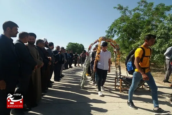 اعزام ۷ دستگاه اتوبوس شامل ۳۲۰ نفر از شهرستان اقلید به تهران برای سالگرد امام روح الله