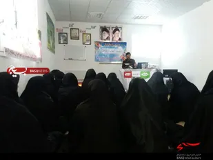 به وجود آمدن انقلابی با ماهیت دینی از دستاوردهای محوری انقلاب اسلامی