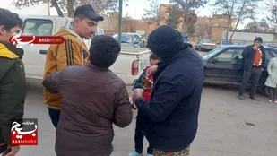 گرمای همدلی با قهوه عربی در برف مناطق زلزله زده خوی
