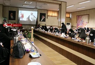 حضور خادمان حرم رضوی در گرامیداشت هفته عفاف