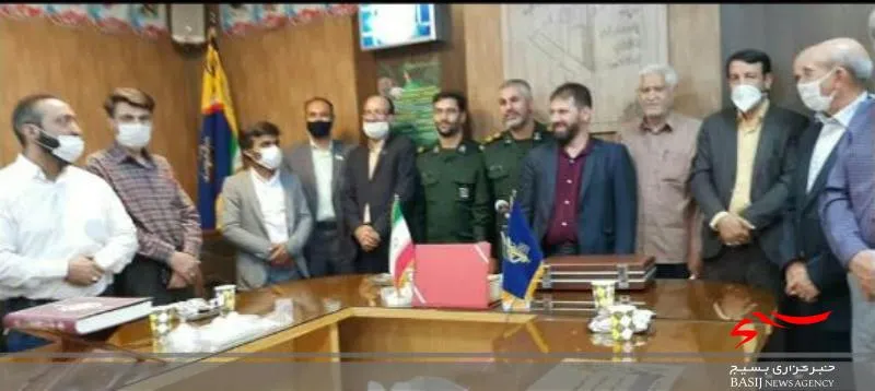حضور خادمین آستان قدس رضوی در ناحیه مقاومت بسیج خمینی شهر