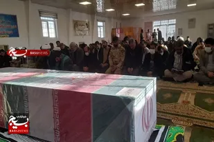 وداع آخر بسیجیان شهرستان هیرمند با شهید گمنام