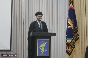 اگر شهید نشدیم، شهیدپرور باشیم