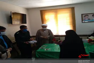 تقدیر مسئولان سپاه ناحیه بهار از بانوان ایثارگر و جهادگر
