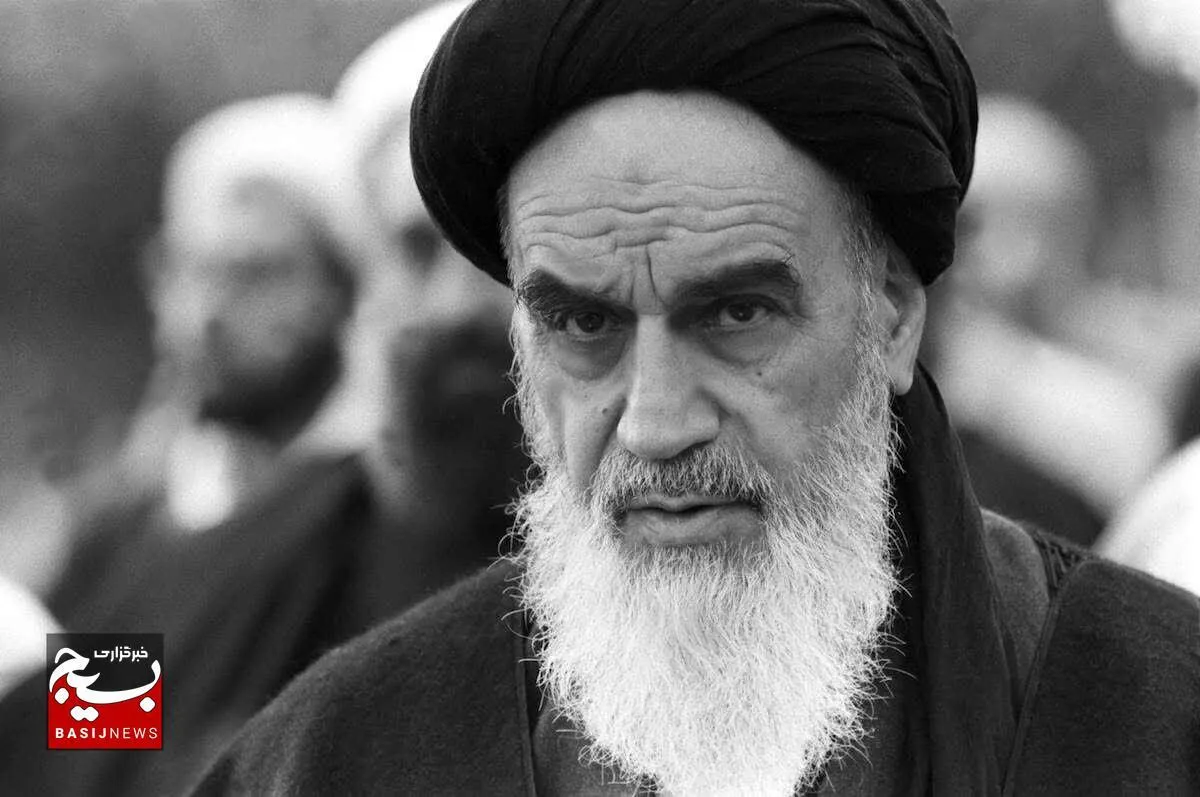  بلوغ سیاسی و عقلانیت  با امامین انقلاب شکل گرفت