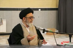 بازدید امام جمعه تبریز از تلاش جهادگران در مسجد جواد الائمه تبریز