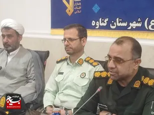 دیدار صمیمی مجموعه نیروی انتظامی گناوه با فرمانده سپاه شهرستان با تأکید بر اتحاد و هم&zwnj;افزایی دو نهاد