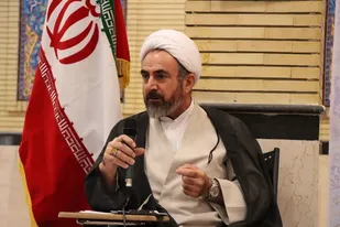 مدیران پاسخگوی شبهات و ابهامات مطرح شده در رسانه&zwnj;ها باشند