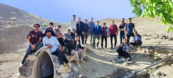 برنامه تربیت بدنی وسلامتی توسط کادر گردان