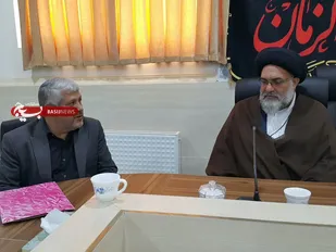 دیدار مدیرعامل و اعضای هیئت مدیره مجمع خیرین سلامت استان با نماینده ولی فقیه / تاکید آیت الله حسینی بر وقف سلامت
