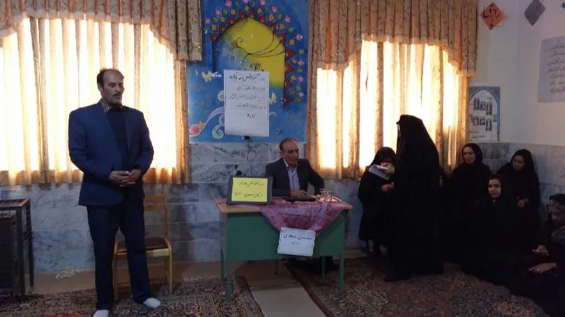 ارتباط بین والدین و فرزندان حلقه مفقود عصر حاضر