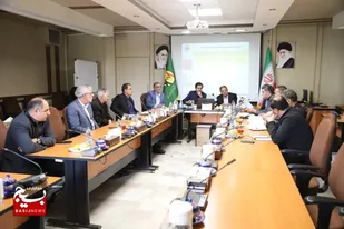 تعویض ۲ هزار اصله پایه برق با هدف افزایش قابلیت اطمینان شبکه در همدان