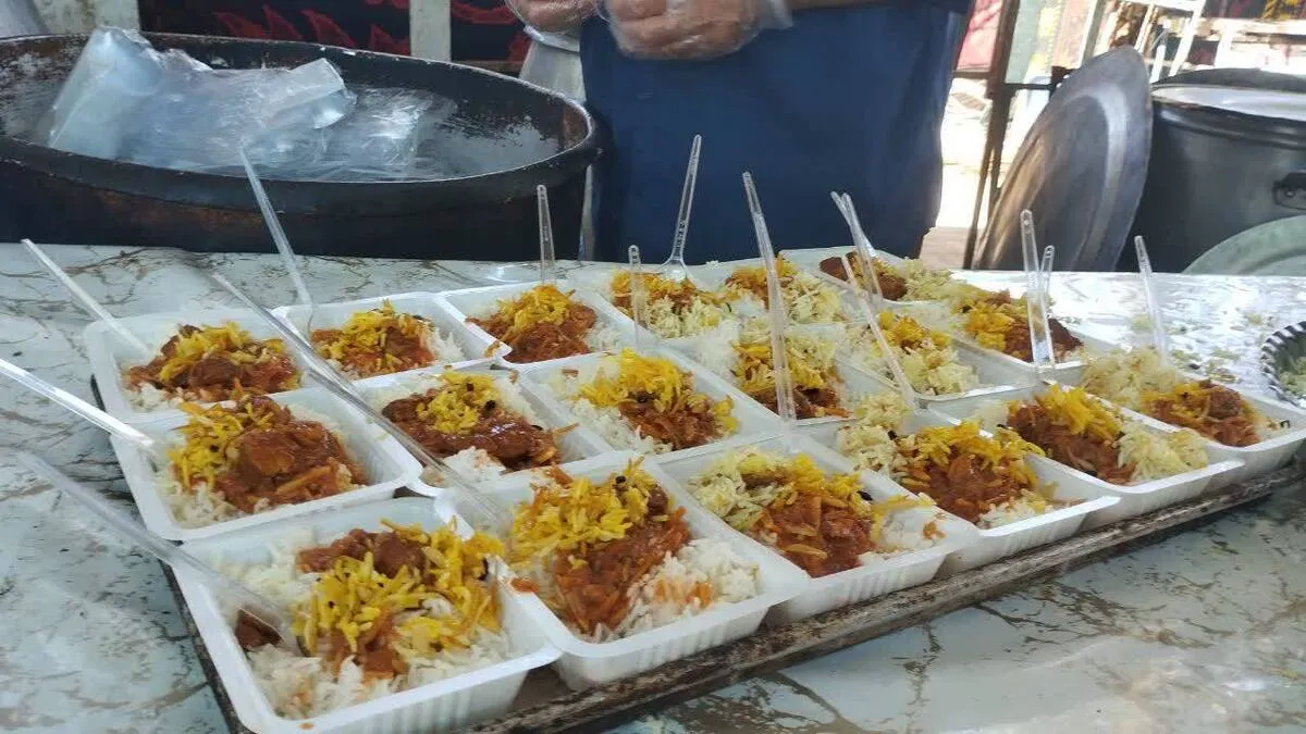 خدمات گسترده موکب سیدالشهداء در عمود ۹۴۷ مسیر نجف به کربلا