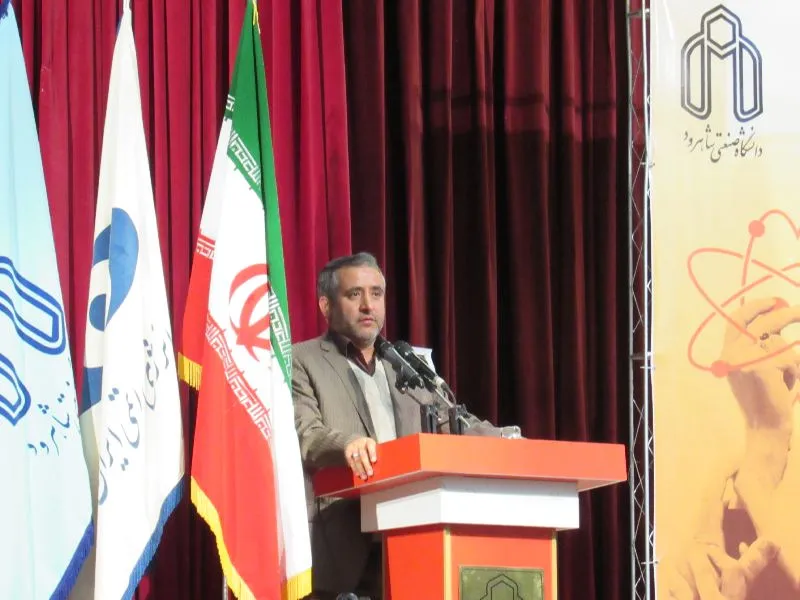 در صنعت هسته ای ما در ابعاد مختلف امروز در مرز خودکفایی هستیم.