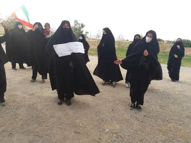 اجرای همایش پیاده روی بانوان بسیجی در سودجان