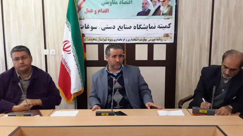 برپايي نمايشگاه نوروزي فرصتي براي معرفي پتانسيل هاي شهرستان و افزايش ماندگاري مسافران و زائران است