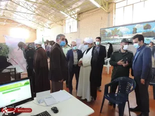 راه اندازی دومین مرکز واکسیناسیون کرونا در دهاقان توسط سپاه و دانشگاه آزاد