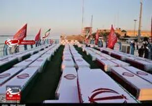 آنچه انقلاب اسلامی ایران را از سایر انقلاب ها و جنبش ها متمایز کرده است حضور با بصیرت و هوشمندانه مردم در تمامی صحنه هاست