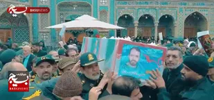 برشی از تشییع پیکر مطهر شهدای قمیِ حمله تروریستی اسرائیل به دمشق