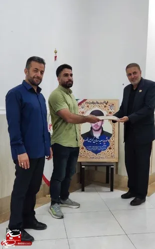 تجلیل از قهرمان مسابقات جهانی رشته جودو که در مسابقات جهانی &nbsp;جودو &nbsp;از رویارویی با نماینده رژیم غاصب صهیونیستی امتناع کرد