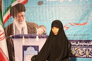 زنان می&zwnj;توانند با حضور خود در انتخابات زمینه  حضور پرشور خانواده را  فراهم کنند.