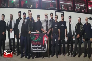 بدرقه کاروان اعزامی تویسرکان به تهران برای شرکت در تشییع قائد شهید امت
