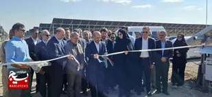 افتتاح ۲۰ مگاوات نیروگاه خورشیدی ثمین مه&zwnj;ولات با حضور معاون وزیر