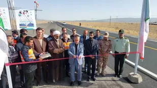 مراسم بهره&zwnj;برداری همزمان ۵ پروژه اداره کل راهداری و حمل و نقل جاده&zwnj;ای در نهبندان