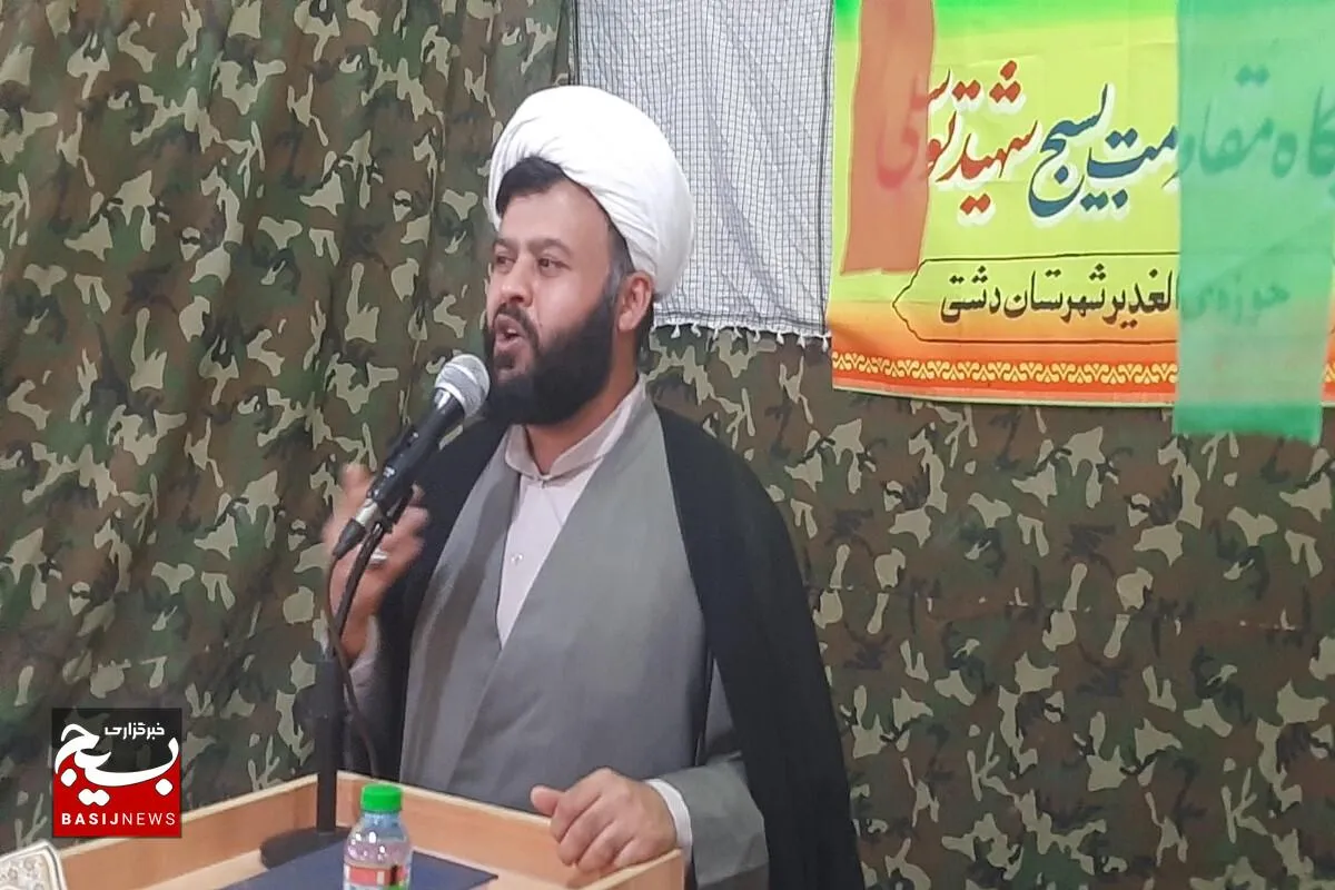 برگزاری یادواره شهید آبروی محله در شهر خورموج