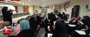 حضور دهه هشتادی&zwnj;ها پایگاه ریحانة الرسول قم در سالن تیراندازی