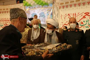 ۱۰ پدر شهید پیر غلام اهل&zwnj;بیت (ع) تجلیل شدن