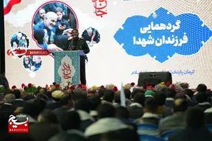 شهید سلیمانی با نگاه رفاقت، بین همه اتحاد ایجاد می کرد
