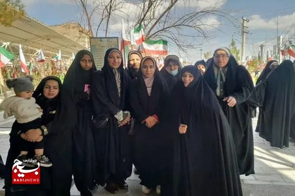 تجدید میثاق  بسیجیان با آرمان های انقلاب در دهه فجر