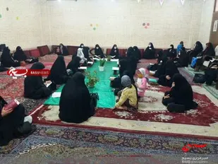 محفل انس با قرآن ویژه بانوان پایگاه معراج