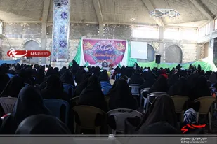حضرت زهرا (س) معرف شخصيت واقعی يك زن مسلمان است
