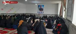 نشست بصیرتی حیات طیبه با حضور دانش آموزان در شاهین دژ برگزار شد