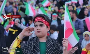 حماسه حضور دهه هشتاد و نودی ها در اجتماع بزرگ و خانوادگی &laquo;سلام فرمانده&raquo;
