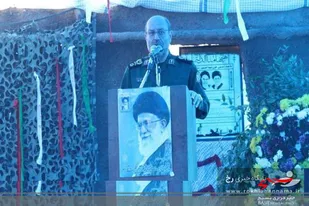 تنها راه برون رفت از مشکلات تکیه بر ظرفیت مردمی است/ برخی افراد داخلی دنبال کار خیر برای کشور نیستند