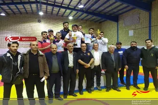 شاهرود پیروز رقابت های کشتی استان سمنان شد