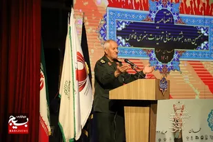 لزوم توسعه و ترویج موضوع &laquo;فانوس&raquo; به عنوان کلیدواژه دوران دفاع مقدس