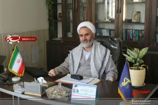 ابوالحسن علی بن موسی(ع) ملقب 《رضا》 امام هشتم از ائمه اثتی عشر و دهمین معصوم از چهارده معصوم است