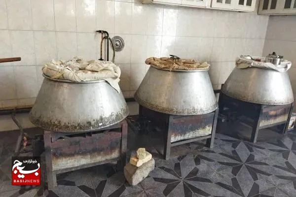 پخت و توزیع ۸ هزار غذای گرم به مناسبت غدیر توسط گروه‌های جهادی کوه چنار
