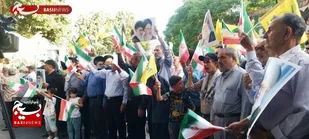 اجتماع بزرگ خرم&zwnj;آباد؛ نمایش وحدت ملی در حمایت از عملیات &laquo;بشارت فتح&raquo; و اقتدار نیروهای مسلح جمهوری اسلامی ایران