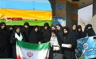 حضور پرشور بسیجیان پایگاه محدثه بهار در راهپیمایی 22 بهمن