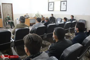 همایش بررسی نقش حوزه و دانشگاه در مکتب انقلاب اسلامی