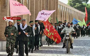حرکت کاروان دوی امدادی عاشقان حسینی، زائران خمینی آغاز شد