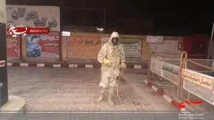 گند زدایی و ضدعفونی اماکن اصلی شهر سمیرم توسط رزمندگان گردان 113 امام حسین (ع)