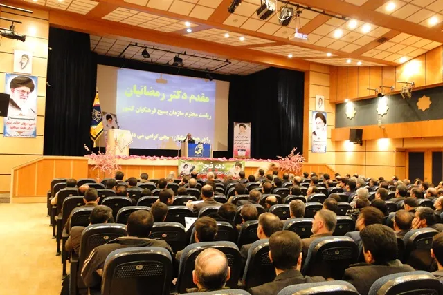 انتخابات یکی از عرصه‌های نقش‌آفرینی فرهنگیان