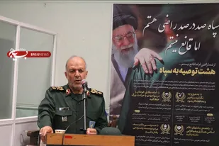 انقلاب عزت، افتخار و سربلندی برای مردم به ارمغان آورده است